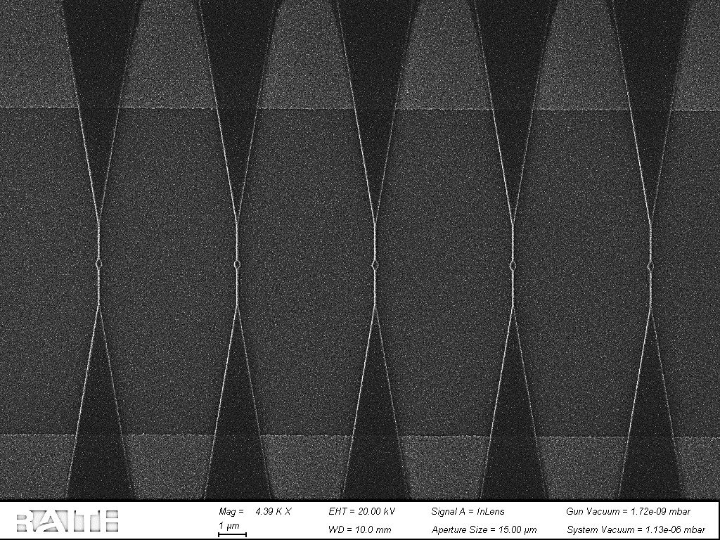 Scanning electron microscope image of nanofabricated graphene quantum dot structures